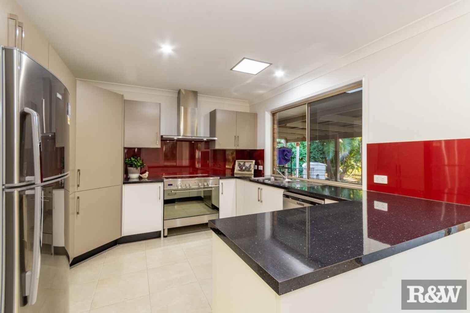 25 Lynanda Court Caboolture