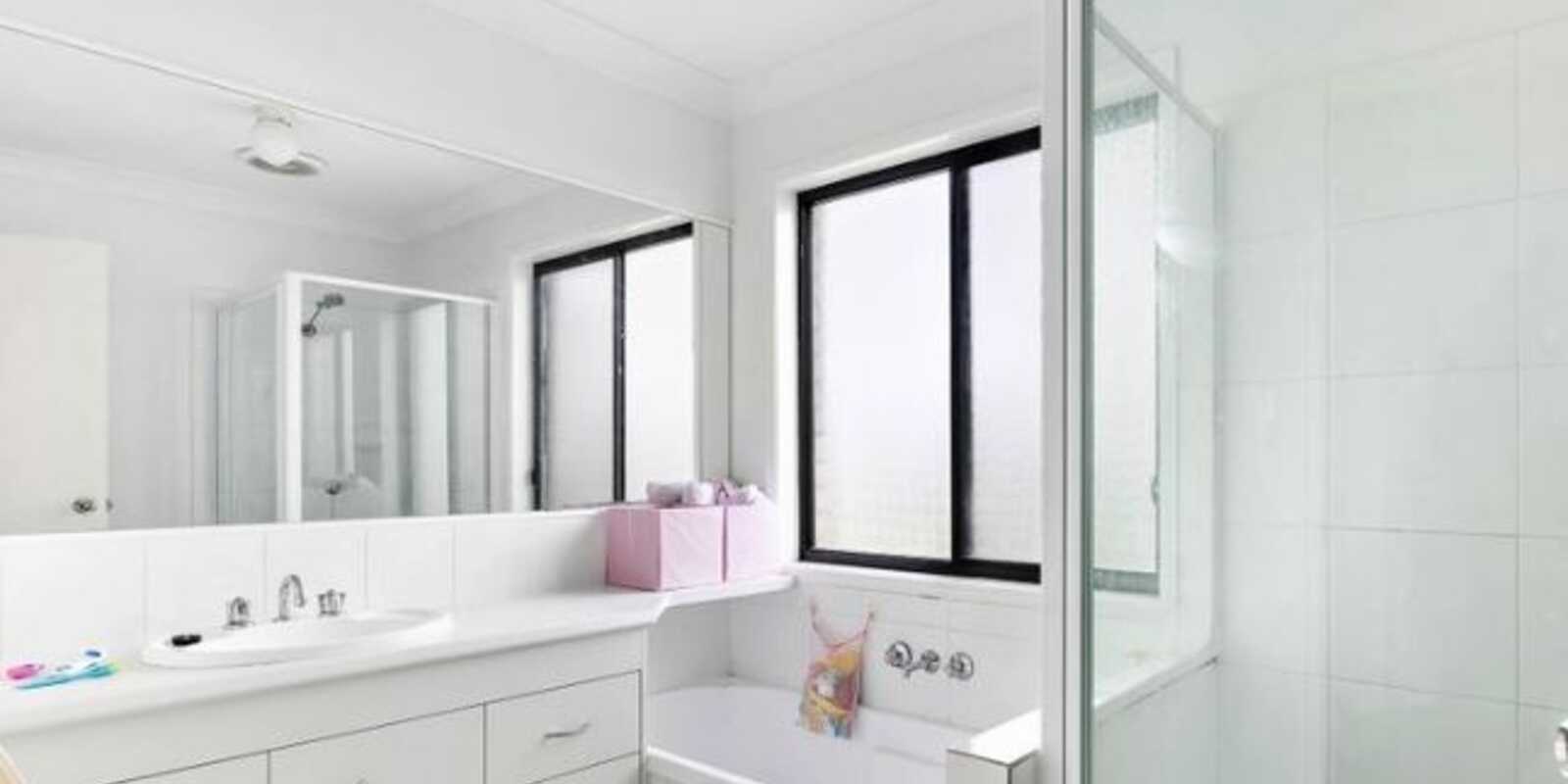 18 Parkview Street Morayfield