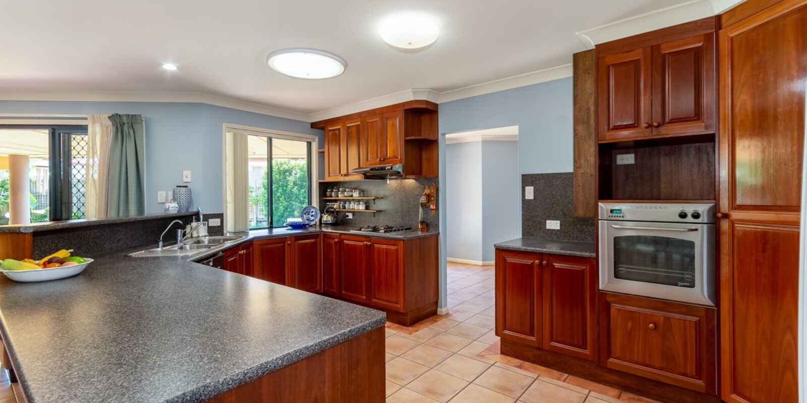 69 Graham Road Morayfield