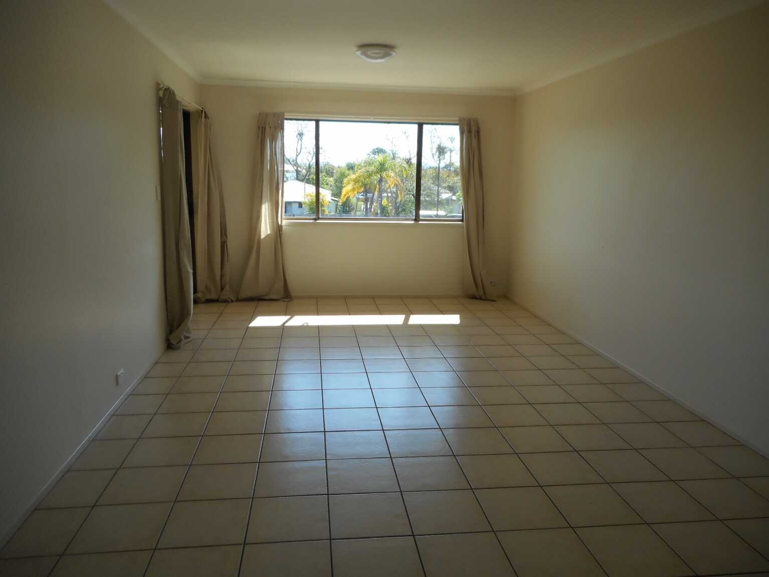 Unit 3/45 Lower King Street (Cnr Charles St) Caboolture