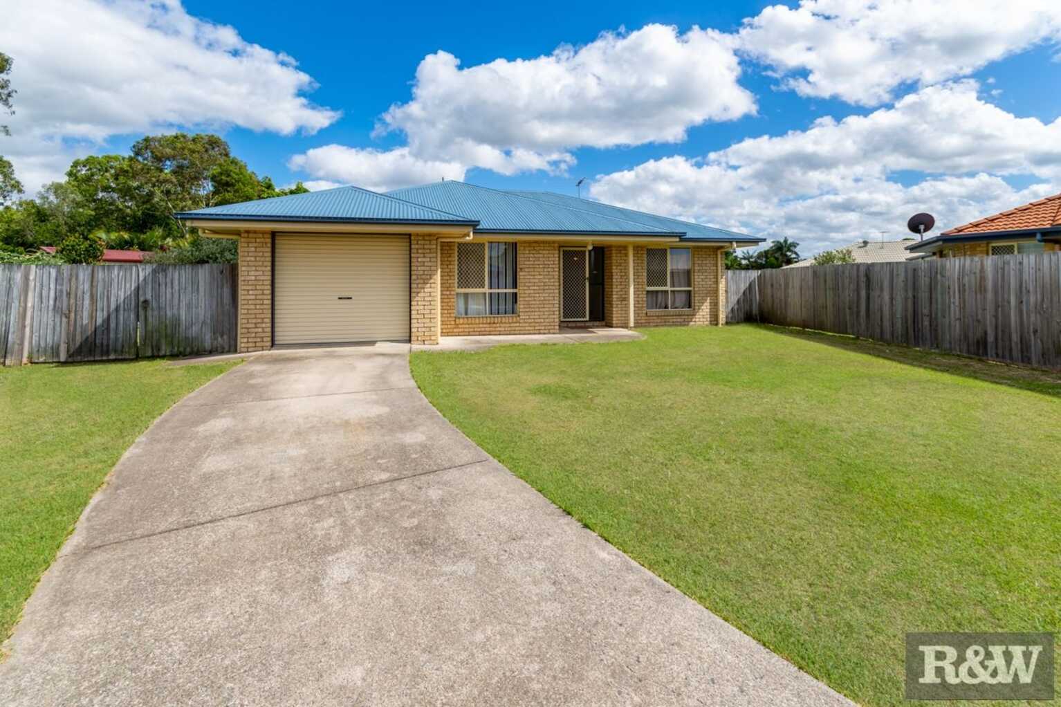 33 Dorset Drive Caboolture South