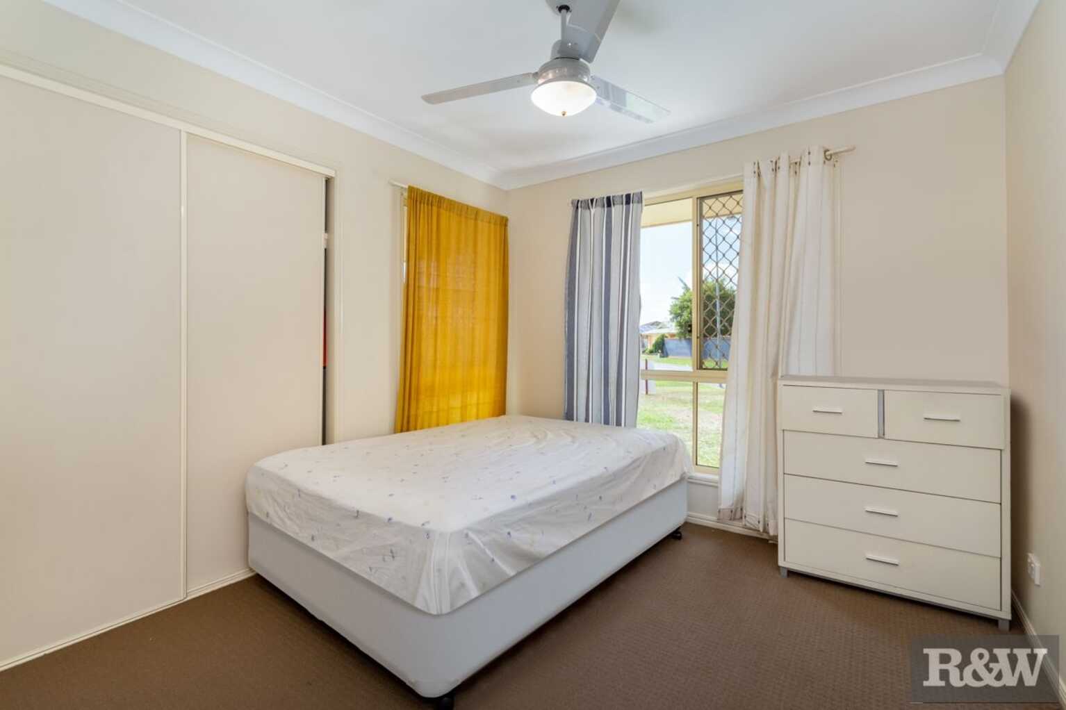 33 Dorset Drive Caboolture South