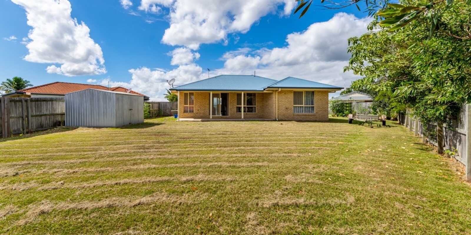 33 Dorset Drive Caboolture South