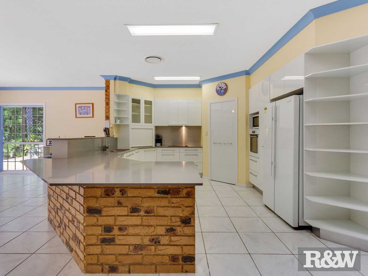 37 Gladioli Court Caboolture