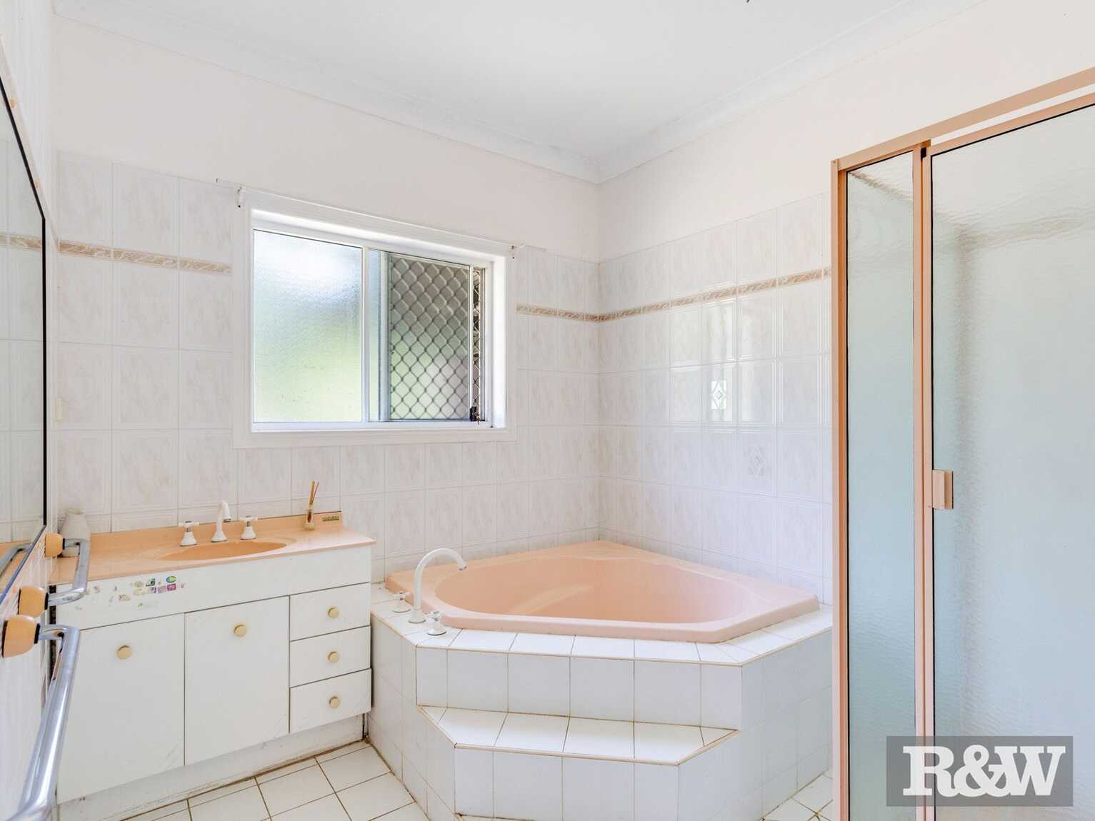 37 Gladioli Court Caboolture