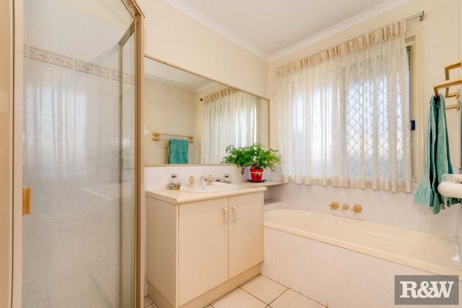 4 Sittella Street Bellmere