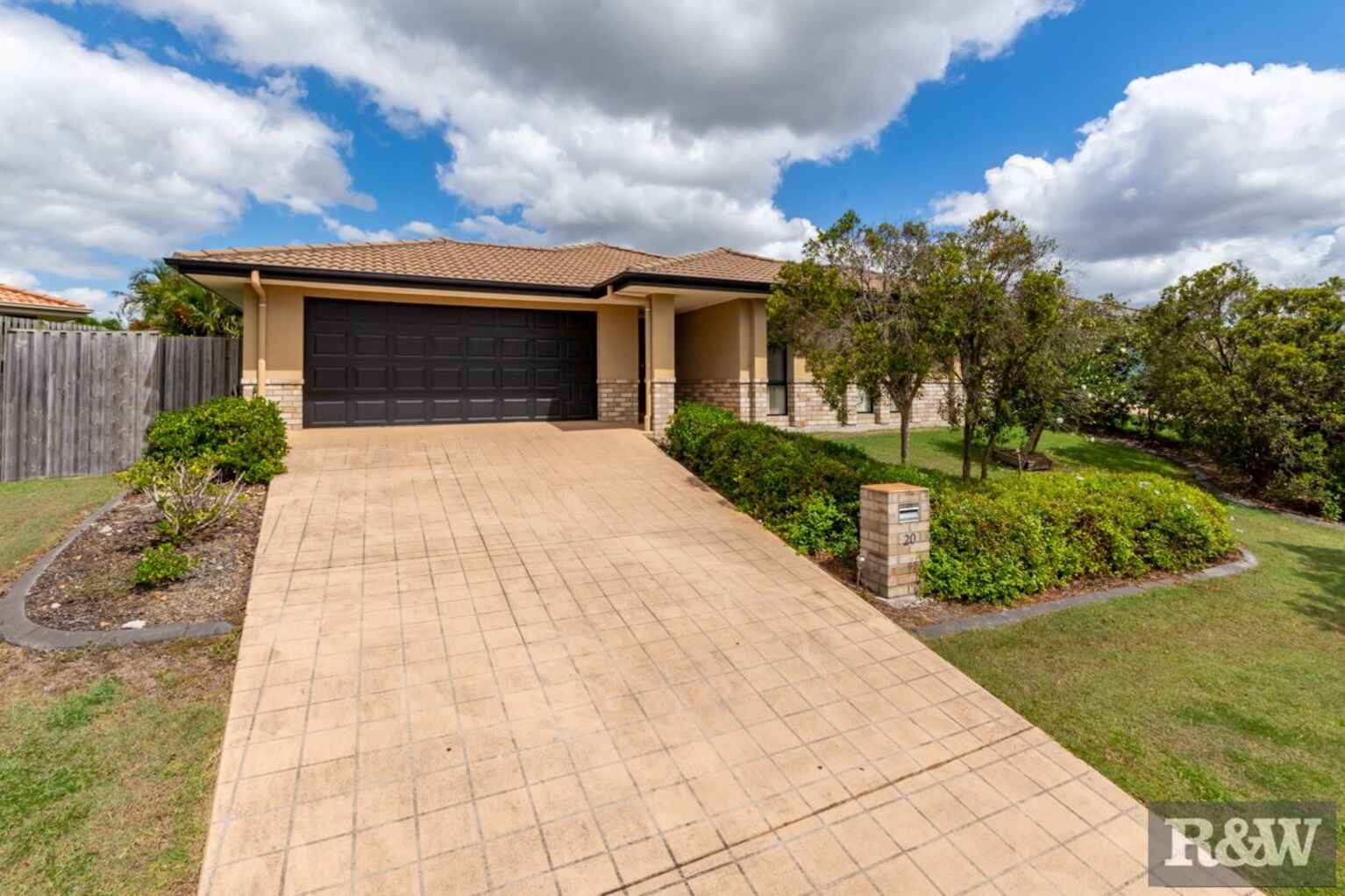 20 Pitkin Avenue Bellmere