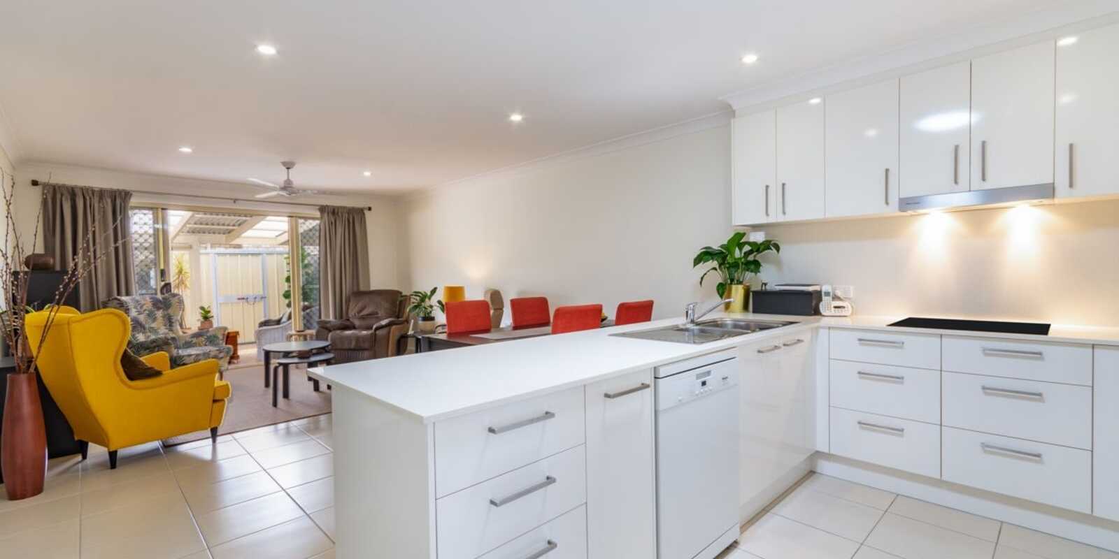 110/210 Bestmann Road Sandstone Point