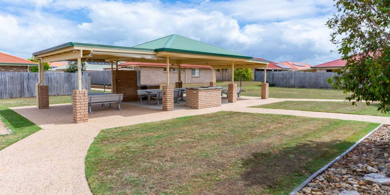 110/210 Bestmann Road Sandstone Point