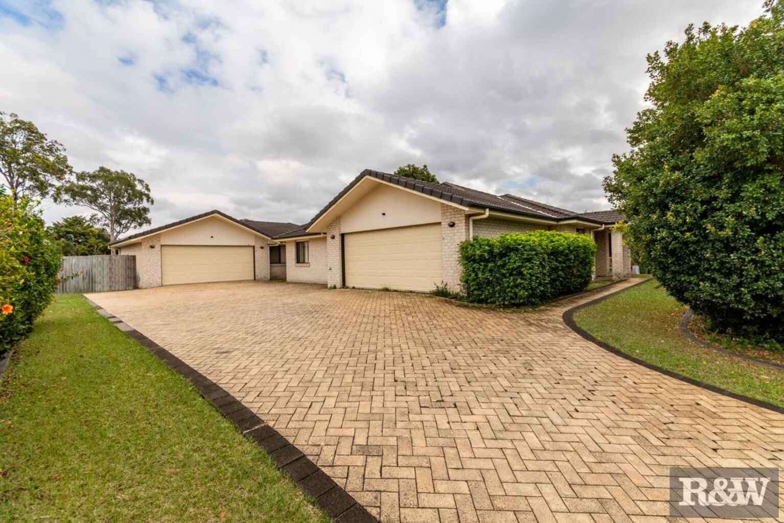 Duplexes A&B/5 Riccardo Street Caboolture