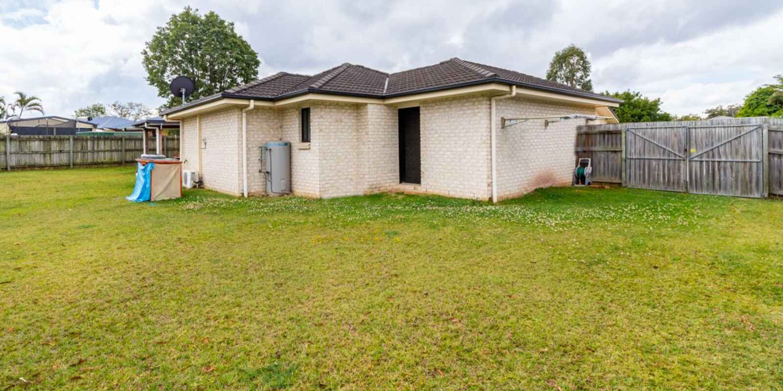 Duplexes A&B/5 Riccardo Street Caboolture