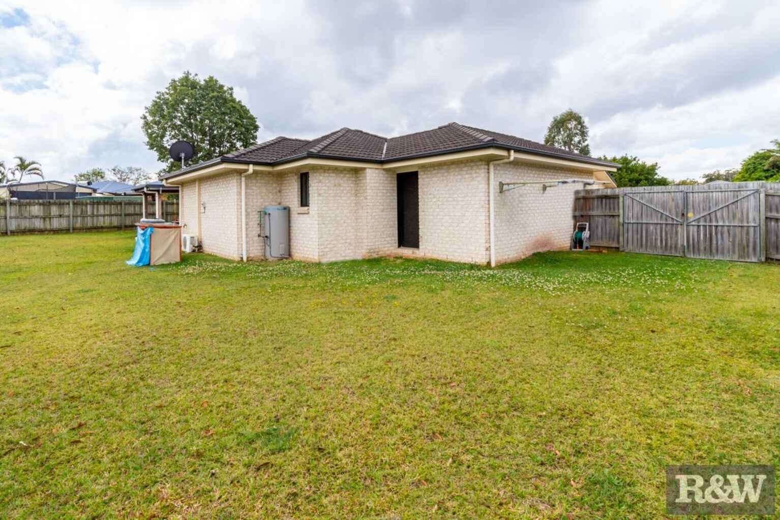 Duplexes A&B/5 Riccardo Street Caboolture