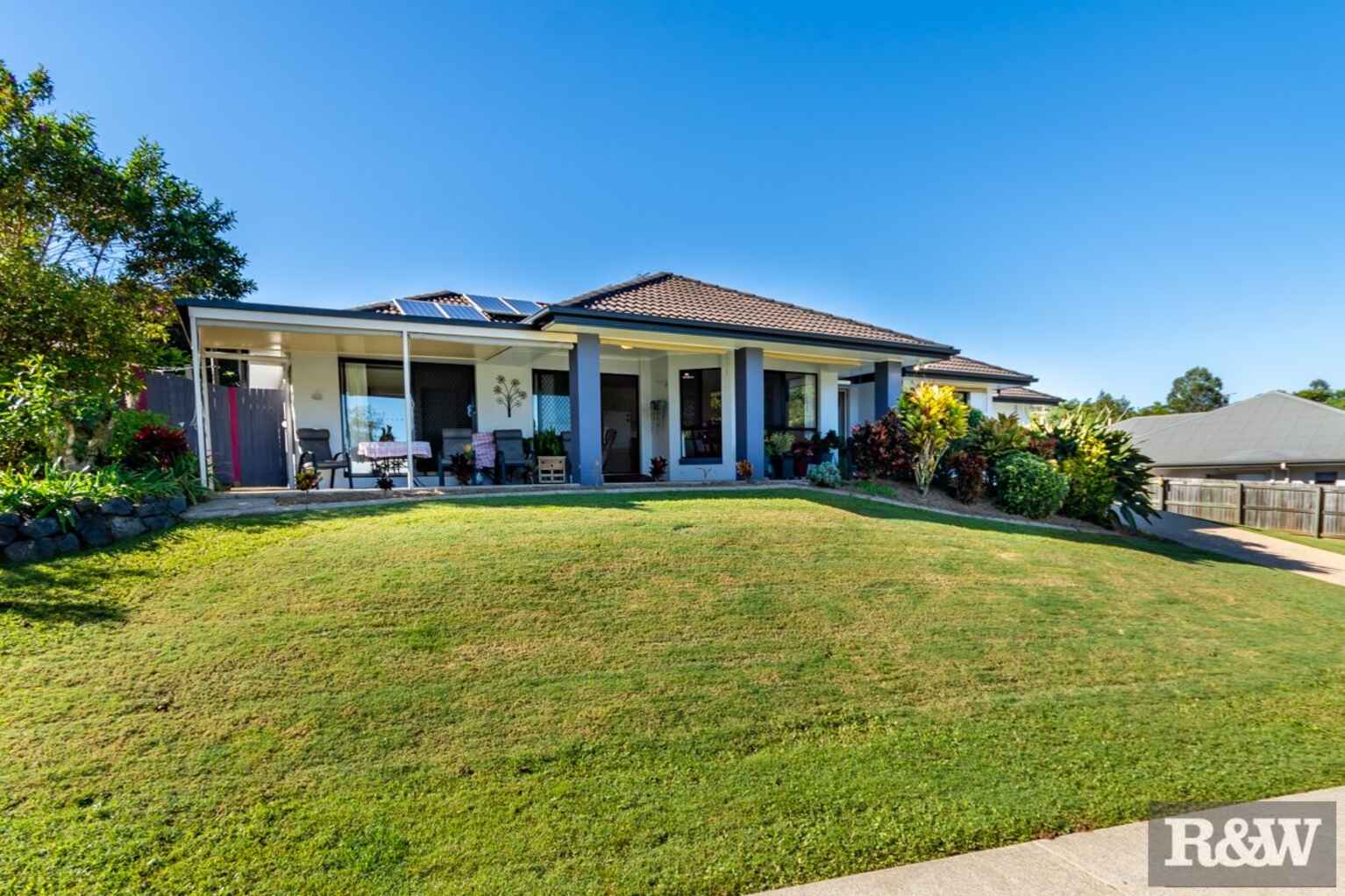 49 Upper Wakefield Street Woombye 49 Upper Wakefield Street Woombye