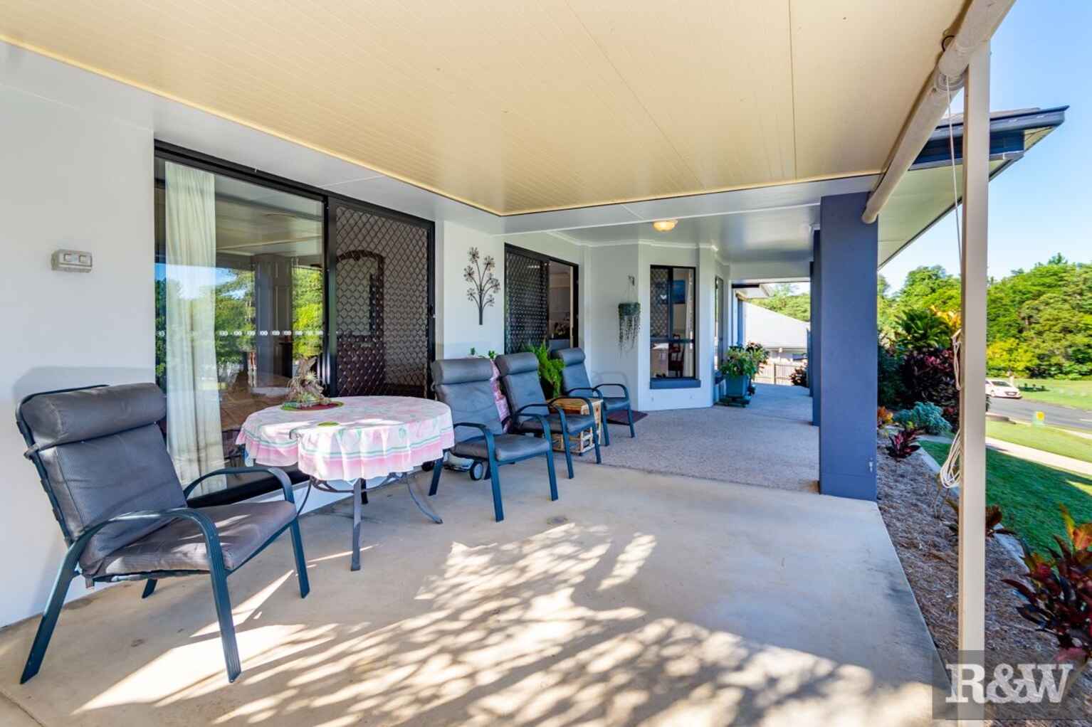 49 Upper Wakefield Street Woombye 49 Upper Wakefield Street Woombye