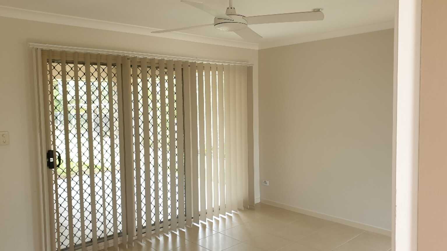 1/19 Racemosa Street Caboolture