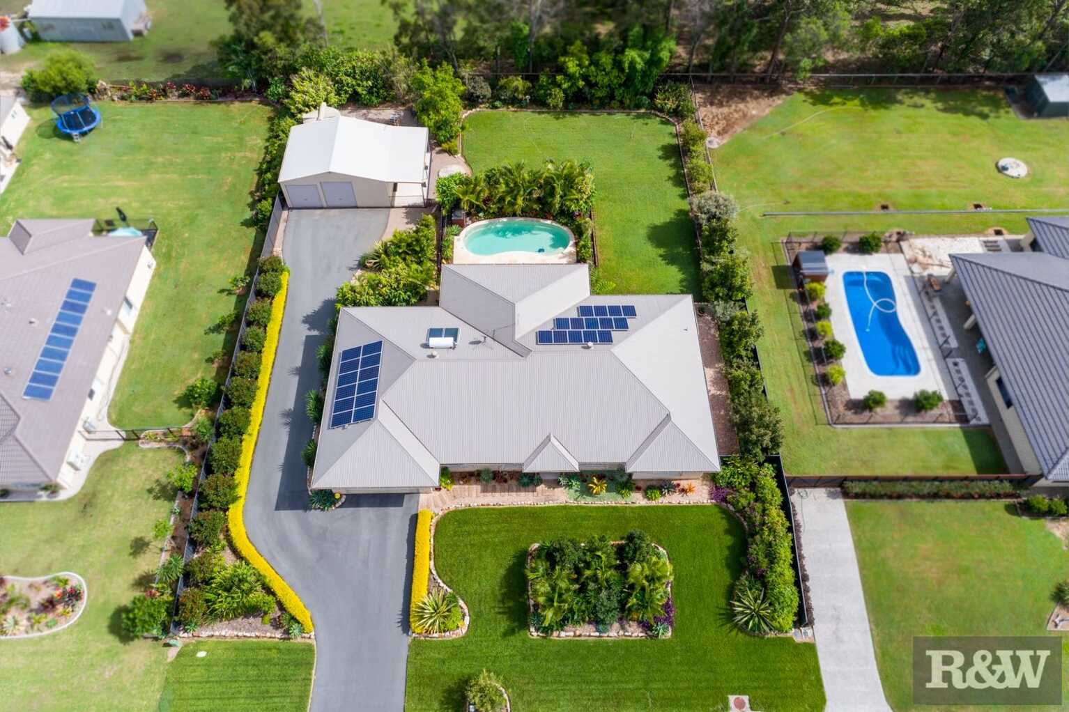 15 Stormbird Court Upper Caboolture