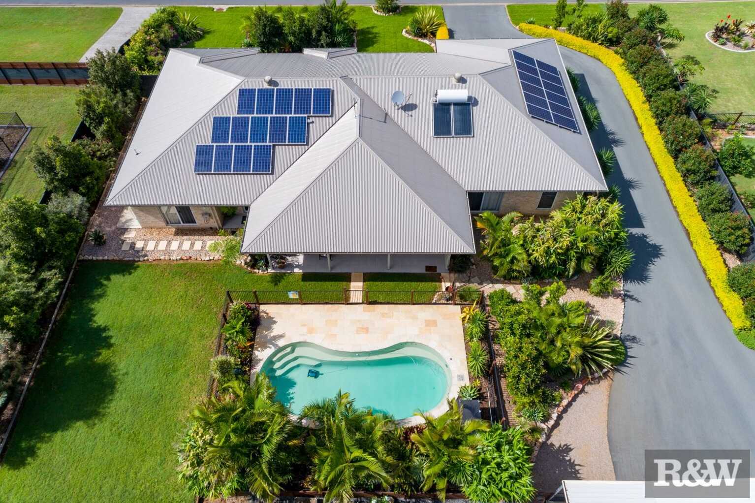 15 Stormbird Court Upper Caboolture