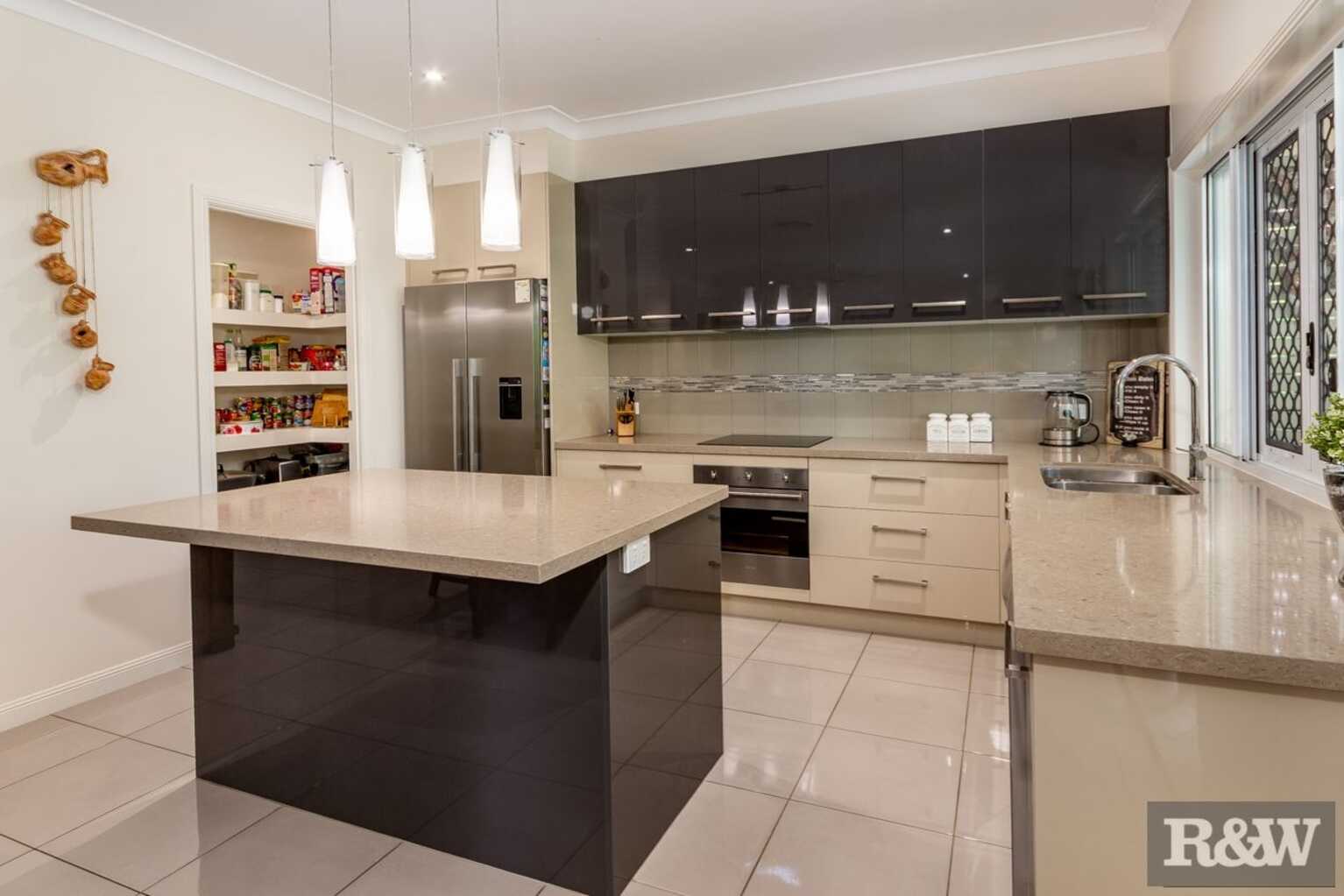 15 Stormbird Court Upper Caboolture