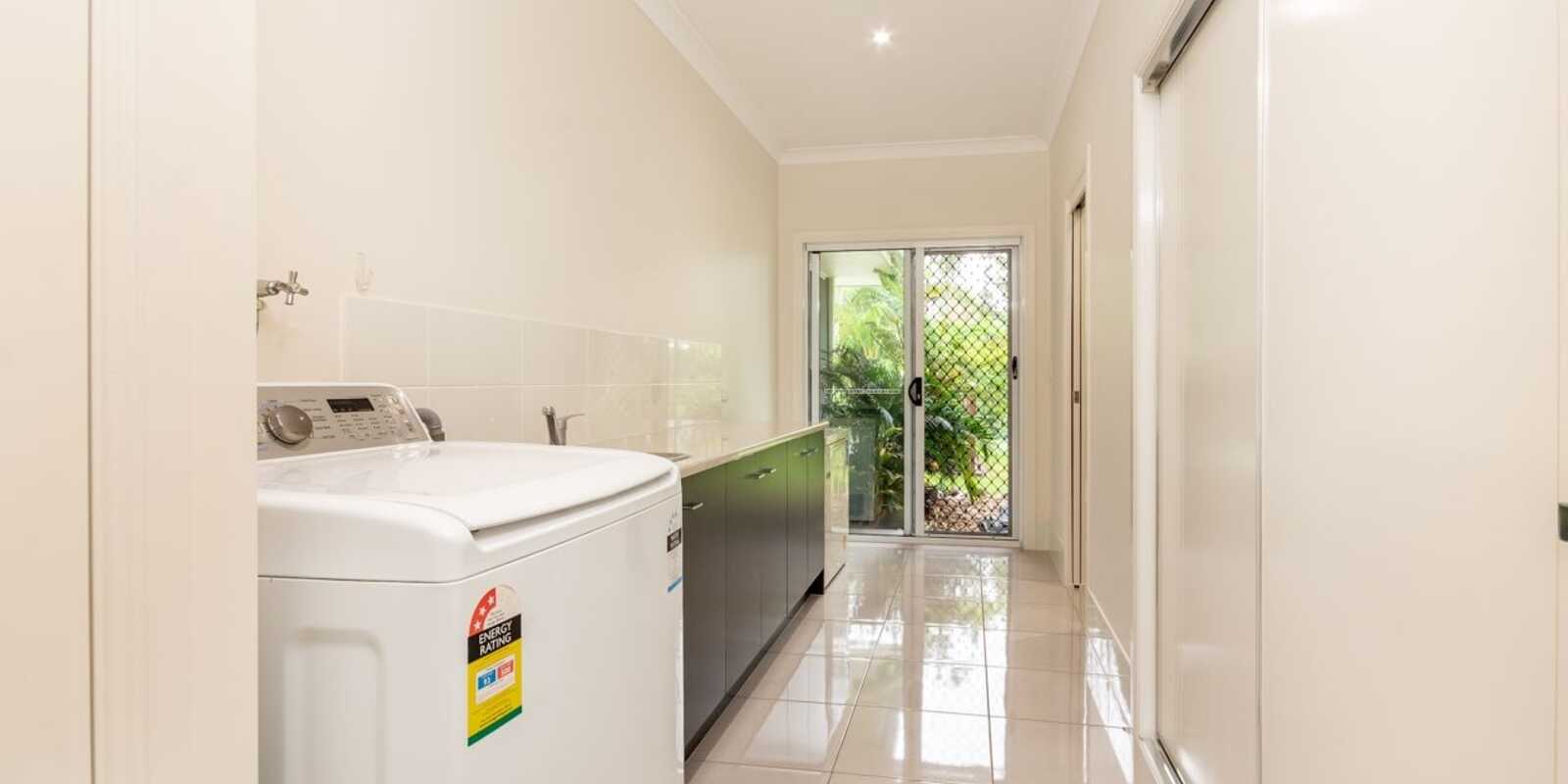 15 Stormbird Court Upper Caboolture