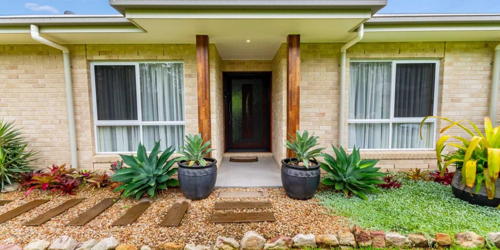 15 Stormbird Court Upper Caboolture