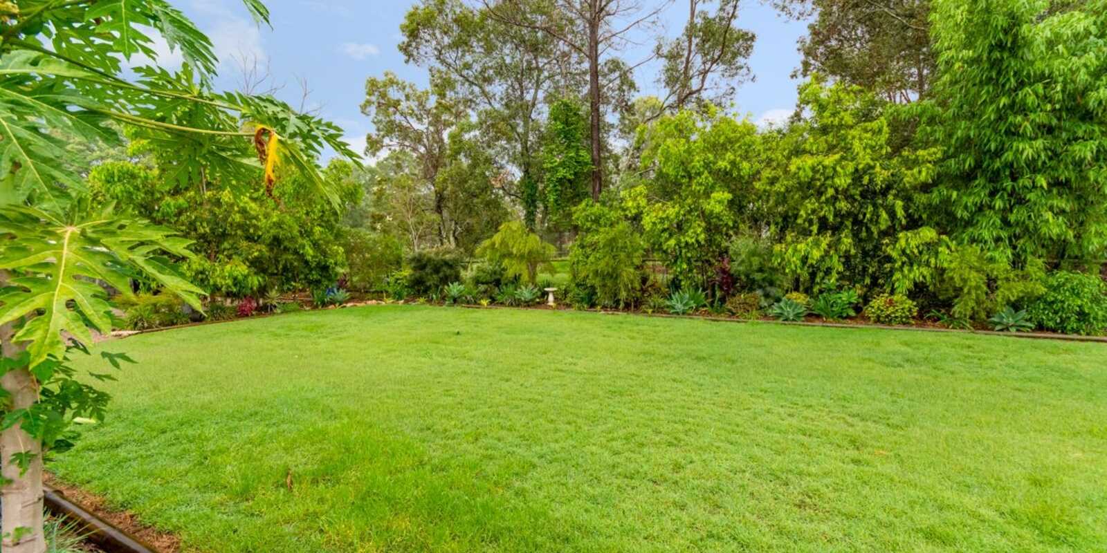 15 Stormbird Court Upper Caboolture