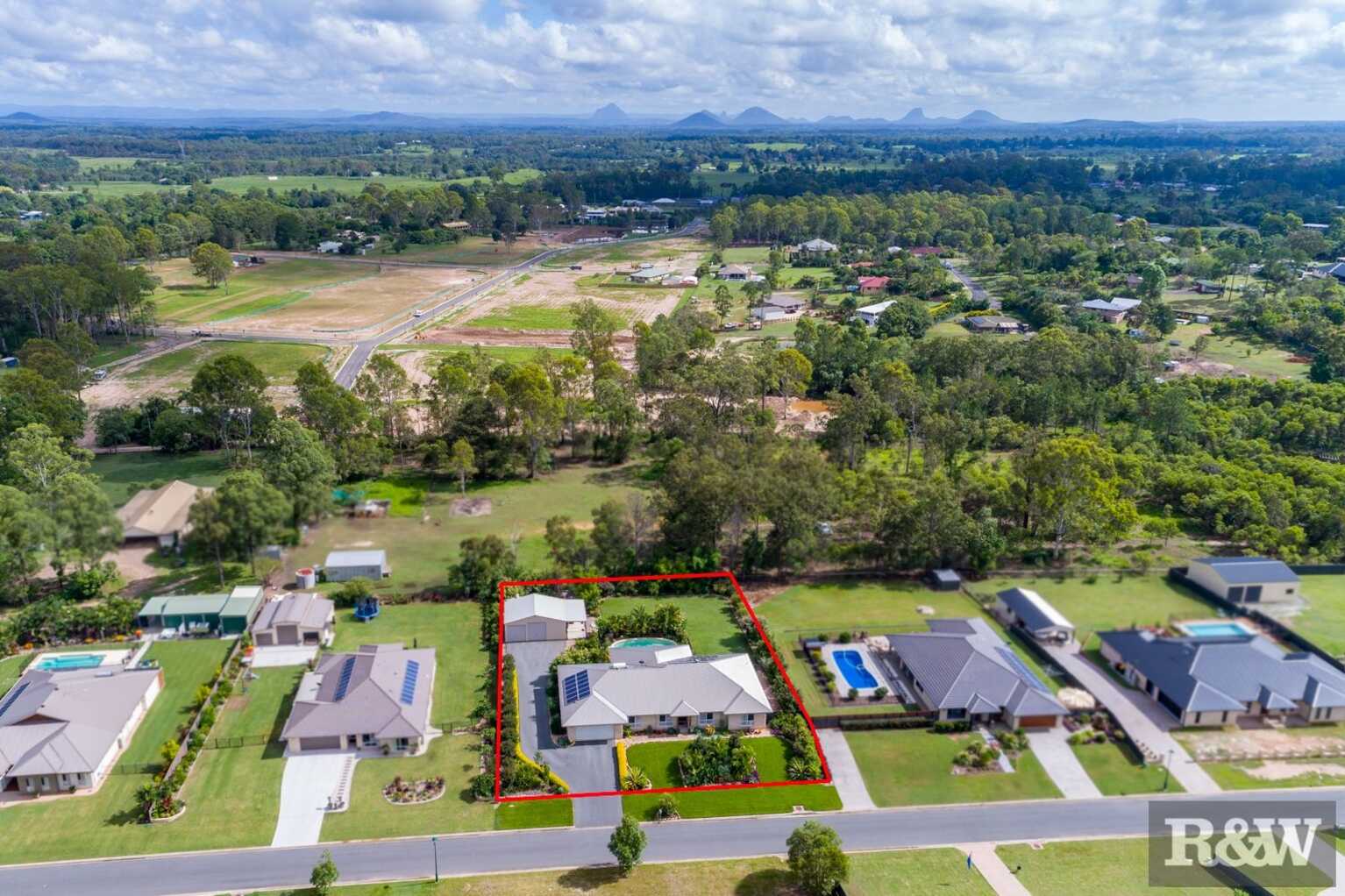 15 Stormbird Court Upper Caboolture