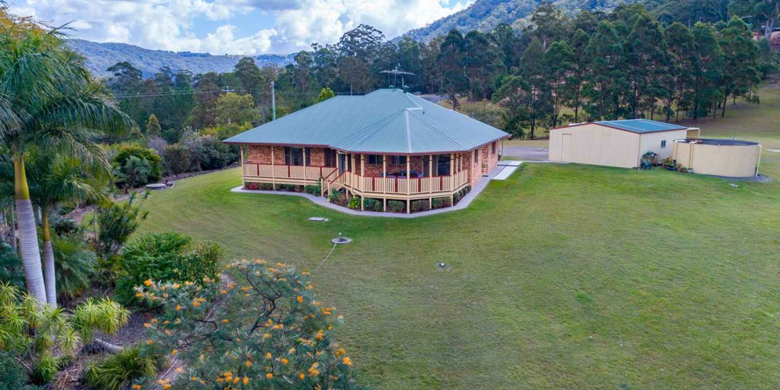 100 Cedarton Drive Cedarton 100 Cedarton Drive Cedarton