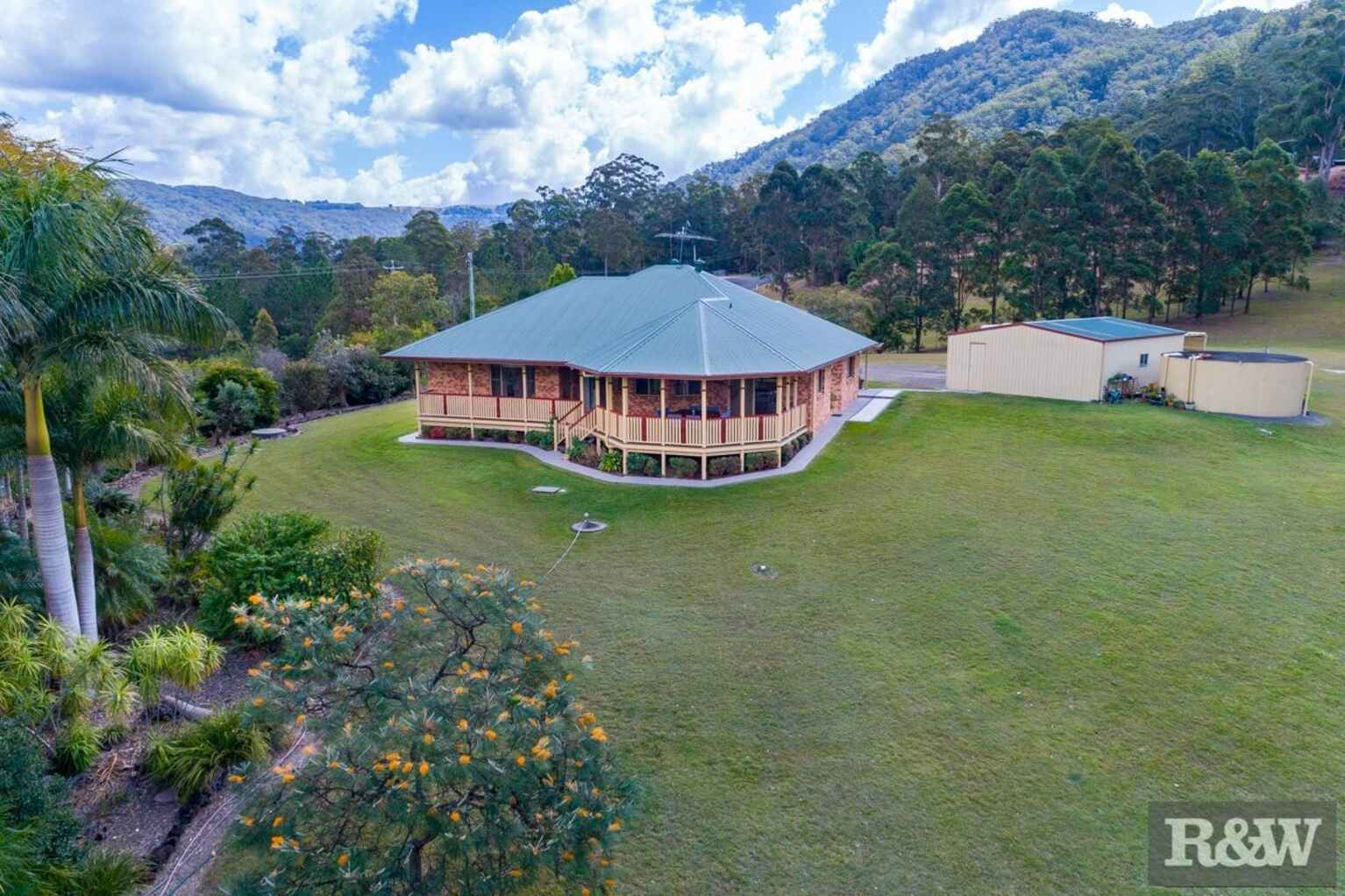 100 Cedarton Drive Cedarton 100 Cedarton Drive Cedarton