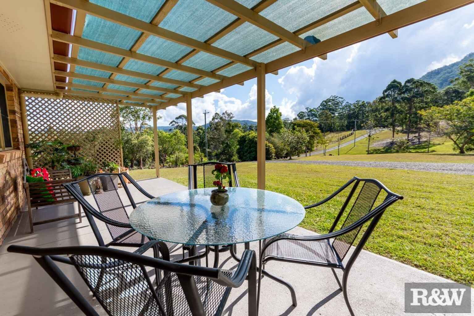 100 Cedarton Drive Cedarton 100 Cedarton Drive Cedarton