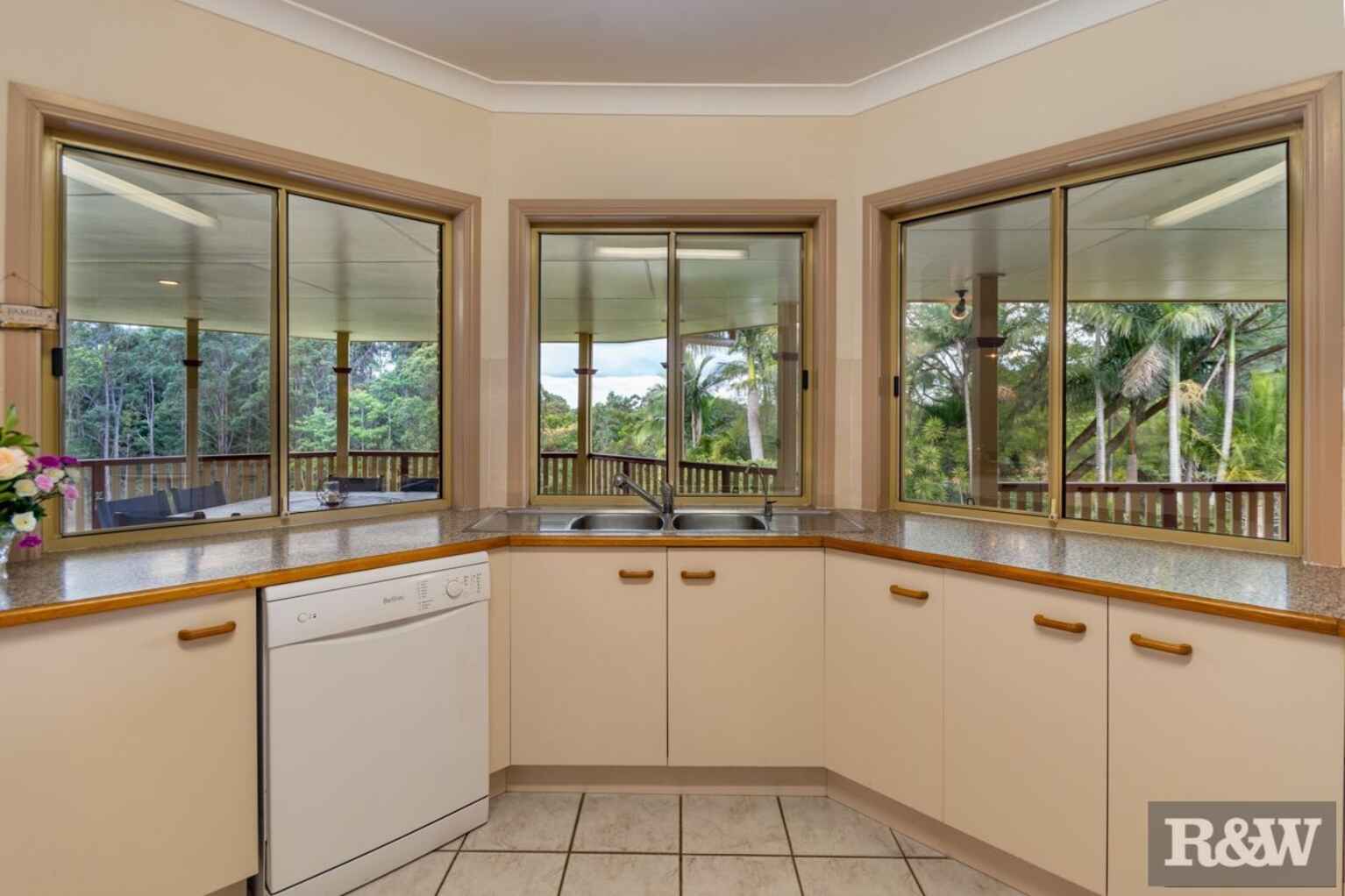 100 Cedarton Drive Cedarton 100 Cedarton Drive Cedarton