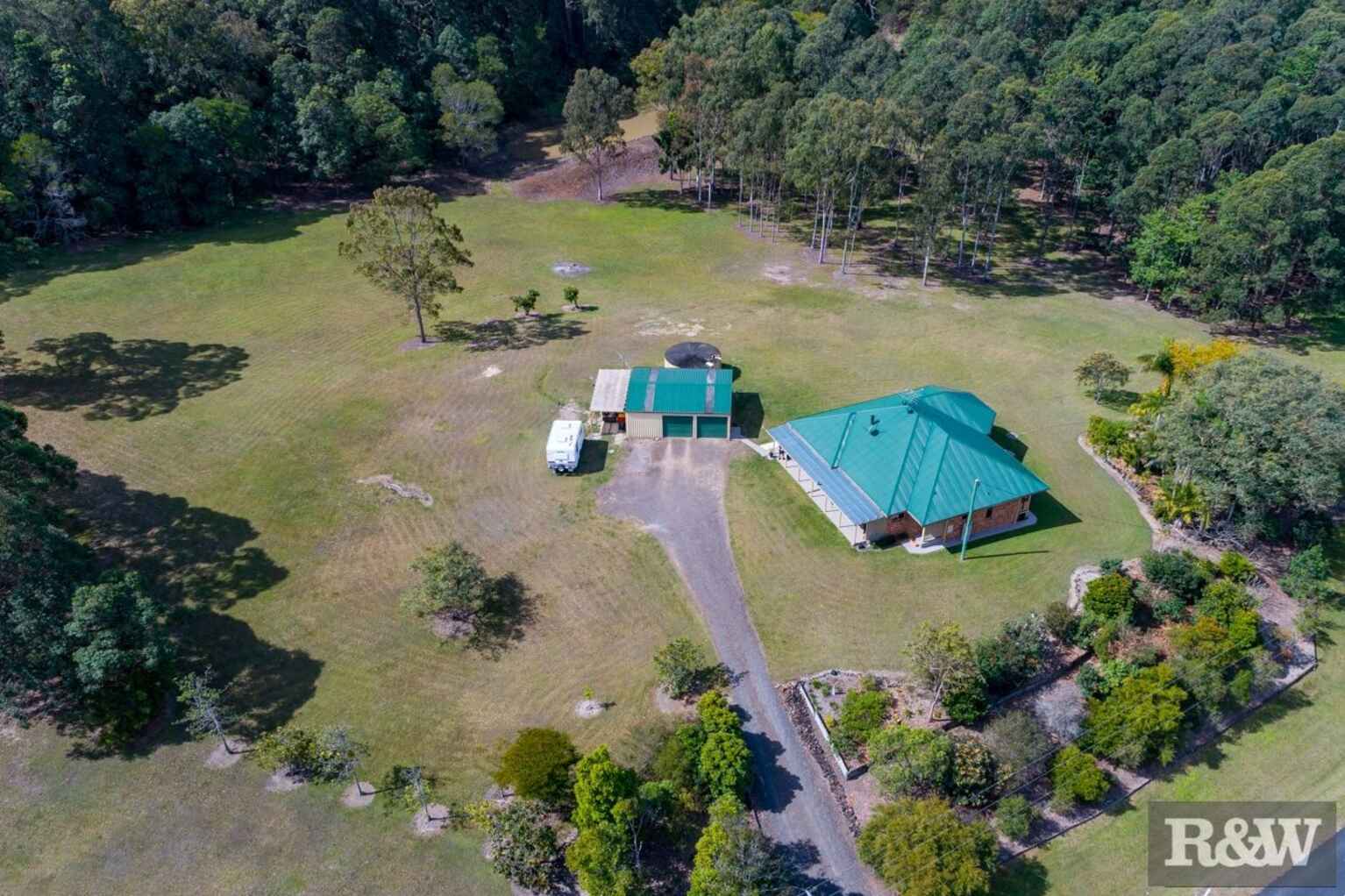 100 Cedarton Drive Cedarton 100 Cedarton Drive Cedarton