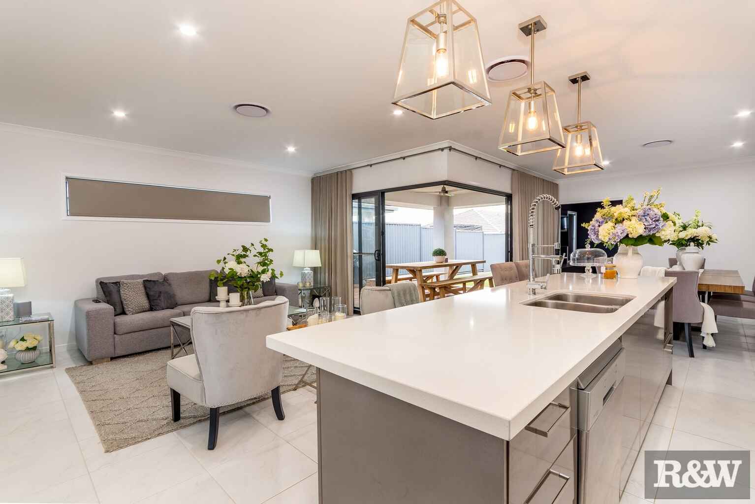 30 Stradbroke Street Burpengary East 30 Stradbroke Street Burpengary East