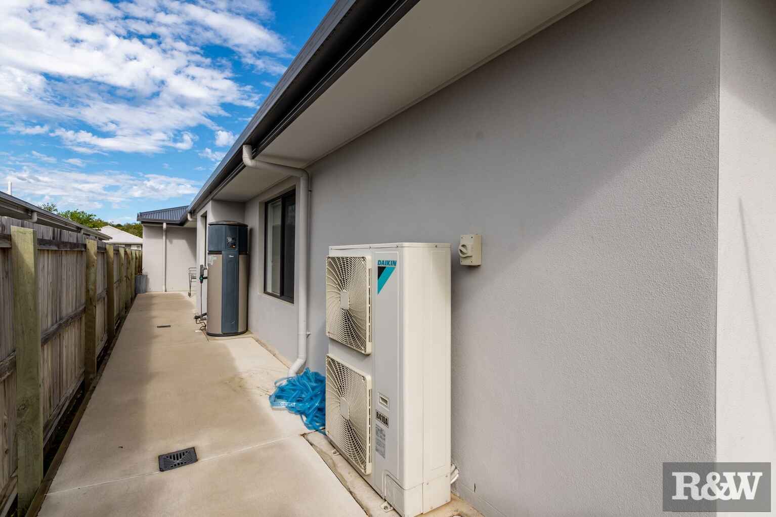 30 Stradbroke Street Burpengary East 30 Stradbroke Street Burpengary East