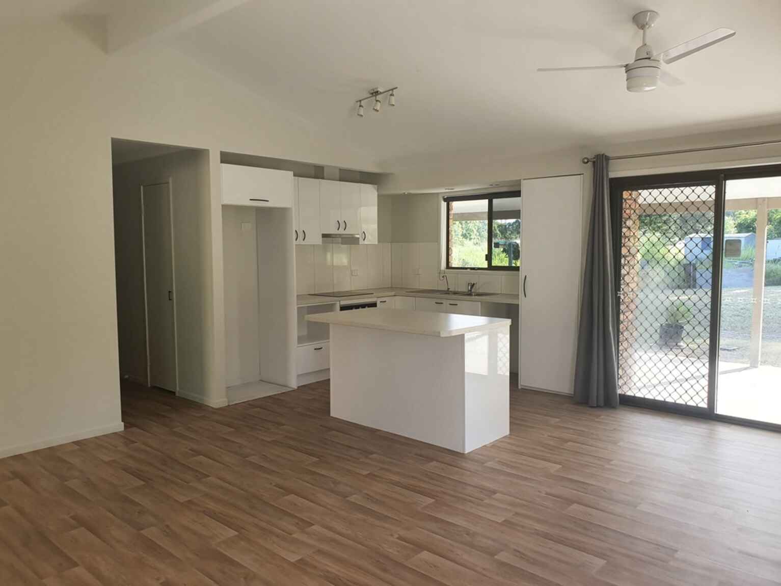 241 Alcock Road Elimbah 241 Alcock Road Elimbah