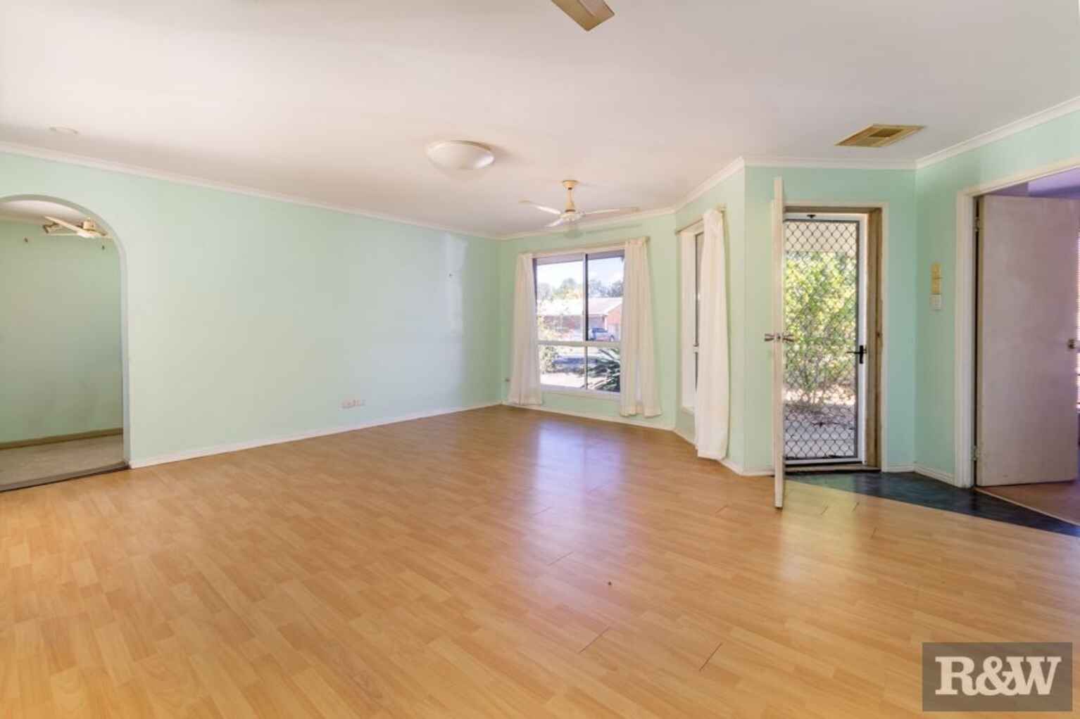 4 Manse Street Caboolture