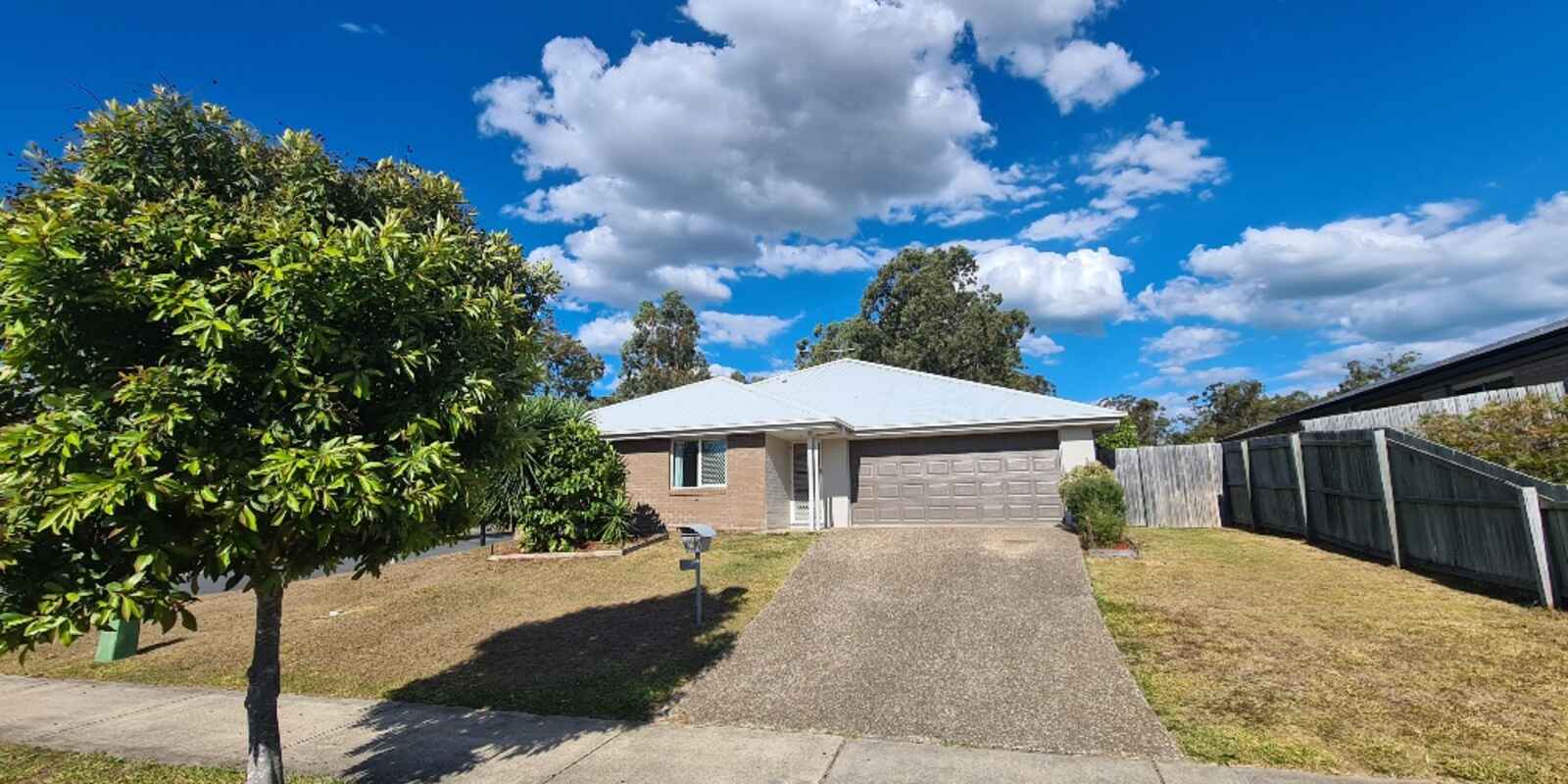 1/2 McNaughton Street Morayfield 1/2 McNaughton Street Morayfield