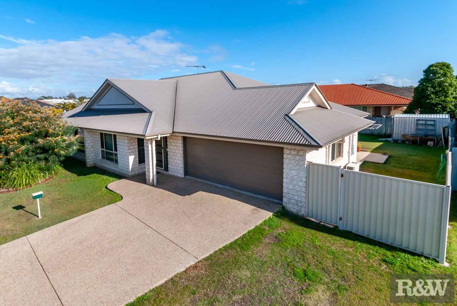 Unit 2/21-23 Seeney Street Caboolture