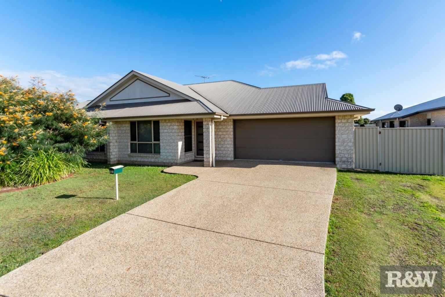 Unit 2/21-23 Seeney Street Caboolture