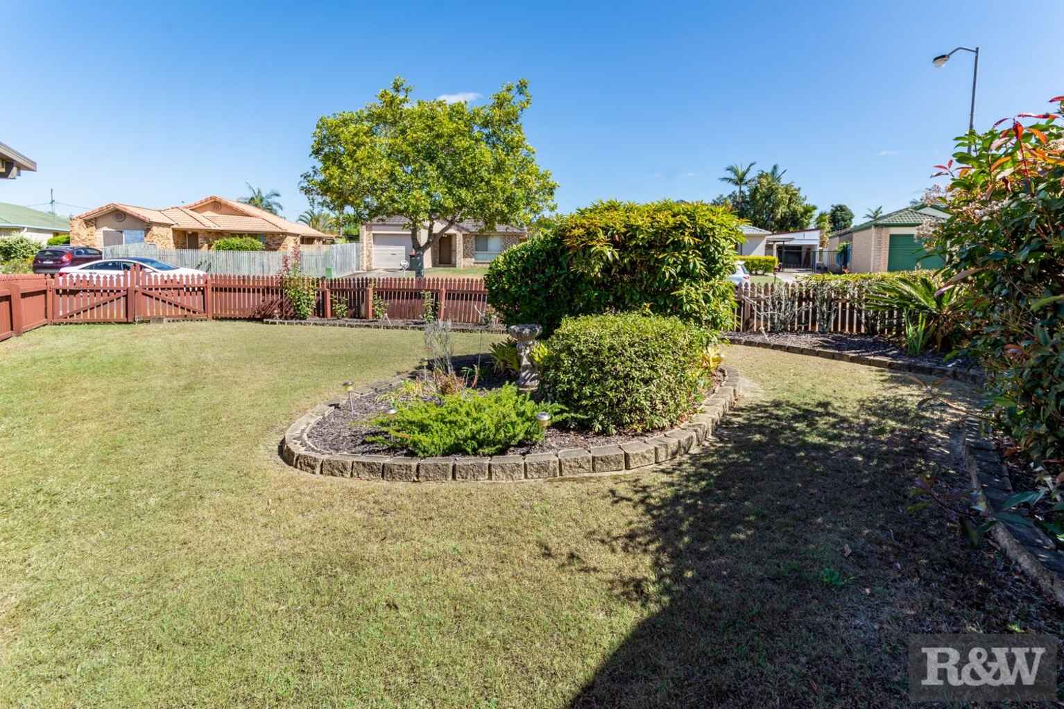 8-10 Tower Court Caboolture 8-10 Tower Court Caboolture