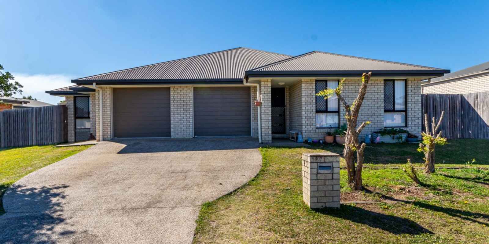 1 & 2/13 Rumba Street Caboolture