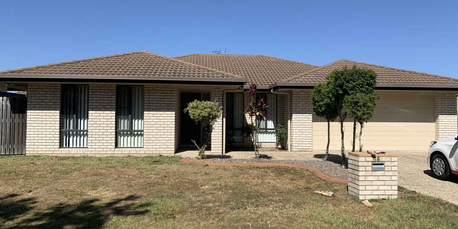 56 Coach Road West Morayfield