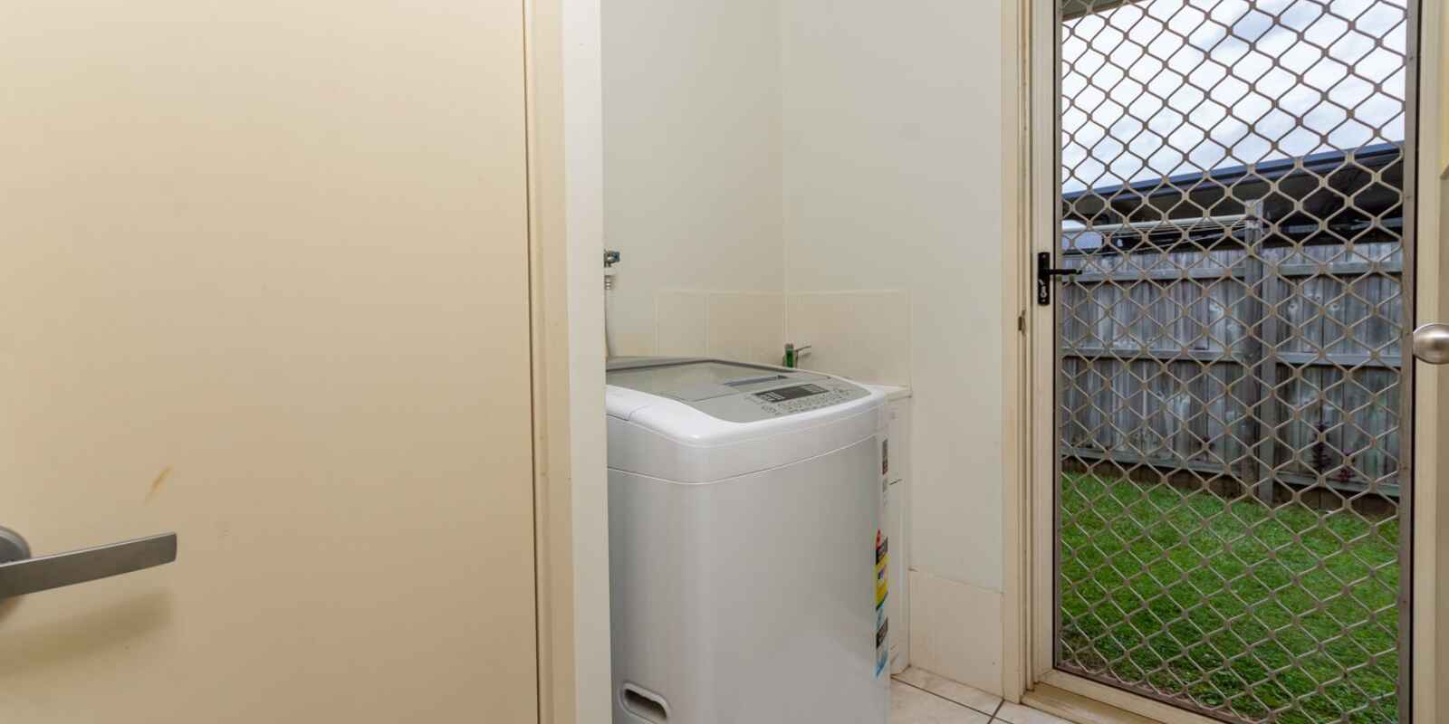 1 Belleden Drive Bellmere