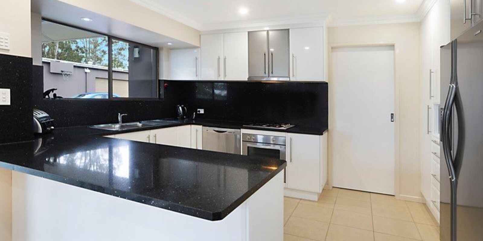 10 Beacon Street Morayfield