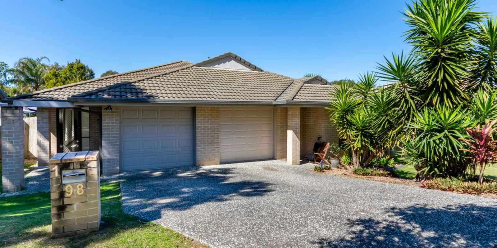 1 & 2/98 Pauls Road Upper Caboolture