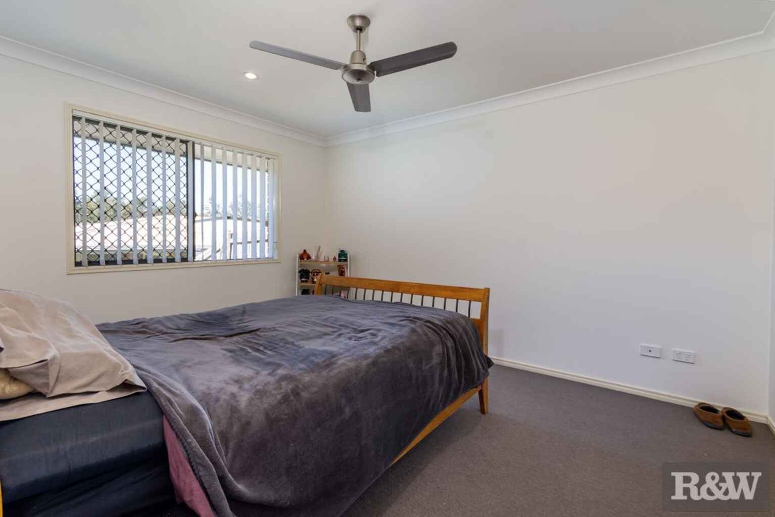 1 & 2/98 Pauls Road Upper Caboolture