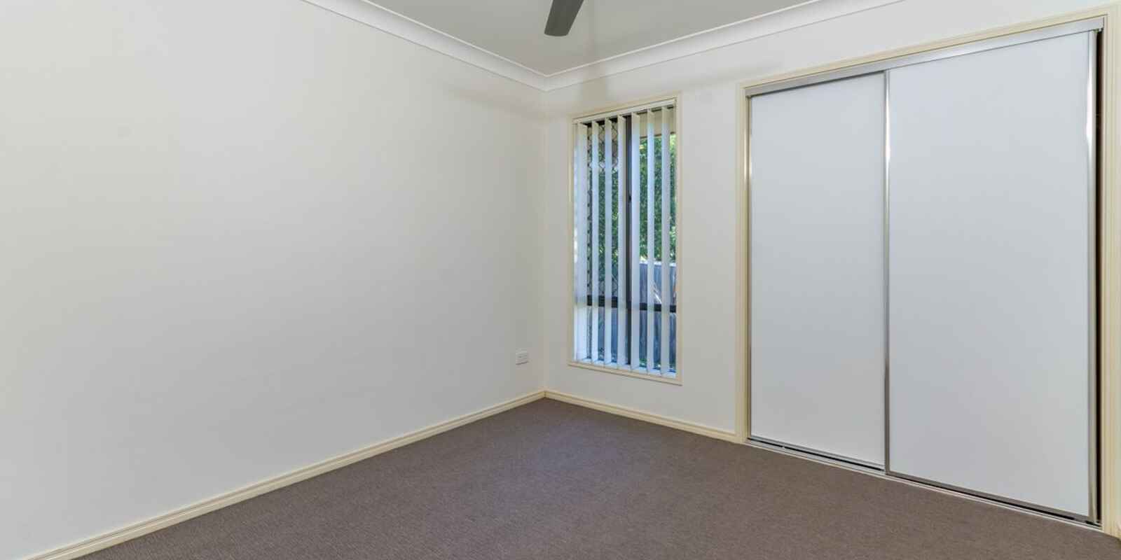 1 & 2/98 Pauls Road Upper Caboolture