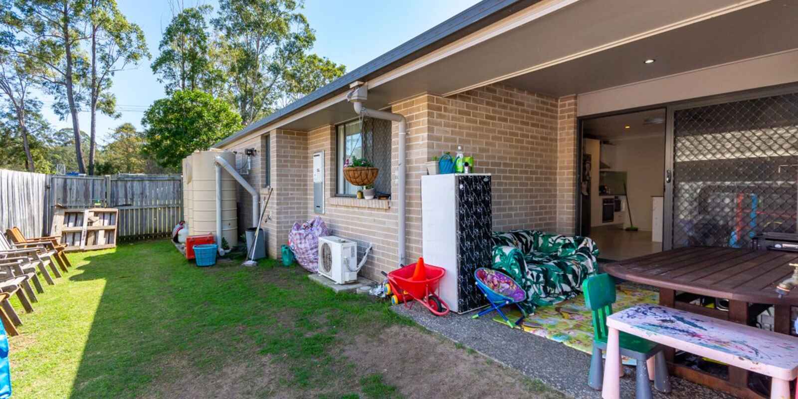 1 & 2/98 Pauls Road Upper Caboolture