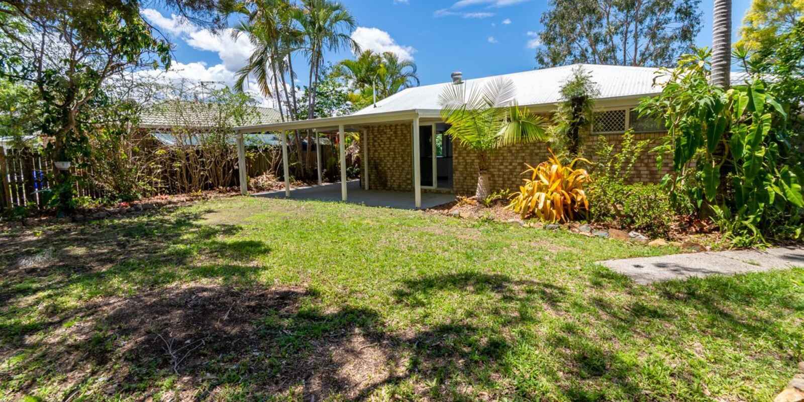 13 Whipbird Court Bellmere