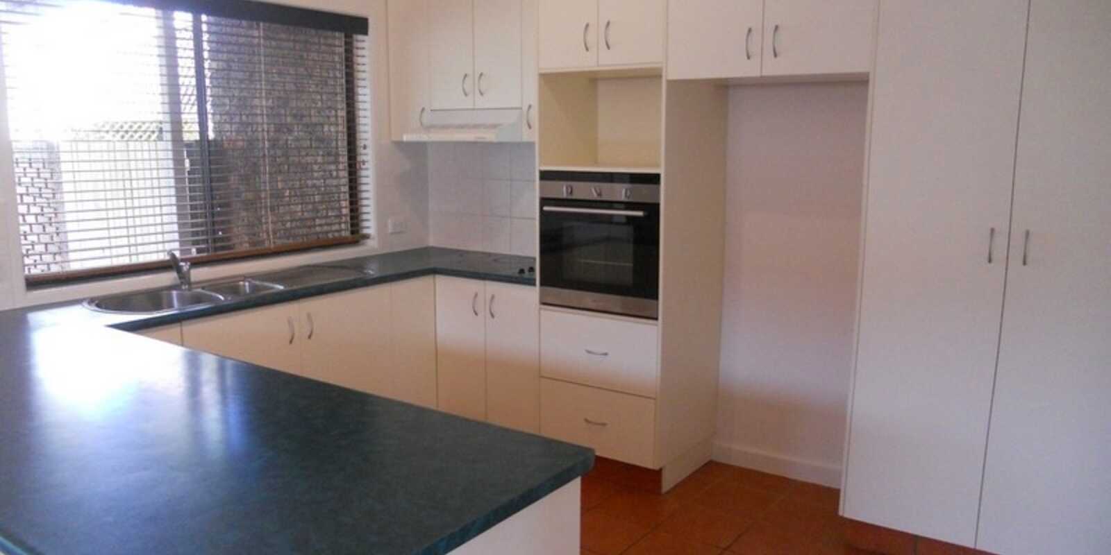 2/14 Jasmin Drive Bongaree