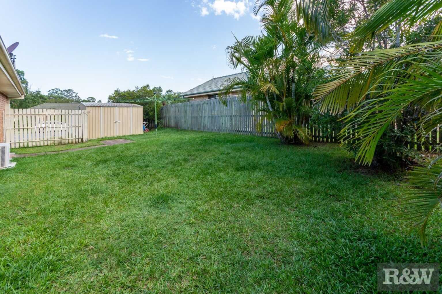 15 Kensington Court Upper Caboolture